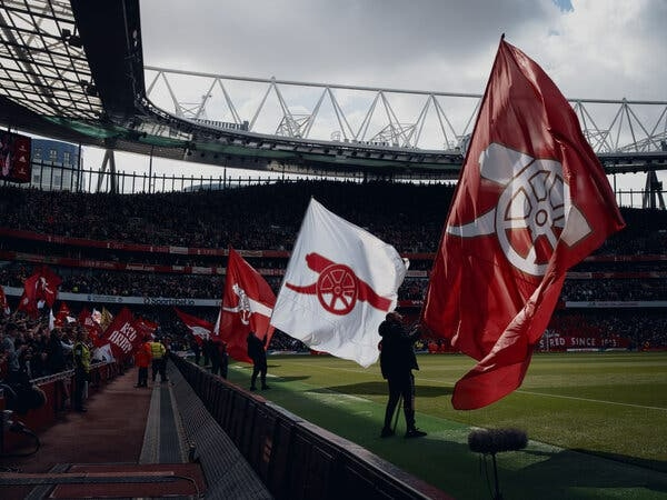 Arsenal-Flag